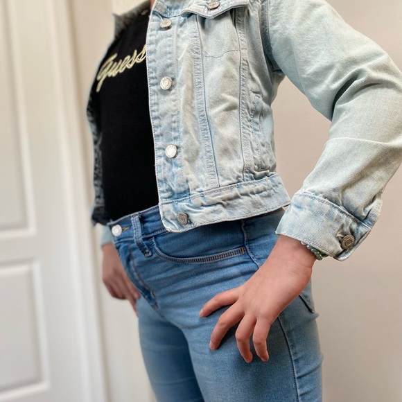 Girls washed Jean jacket - Picture 3 of 7